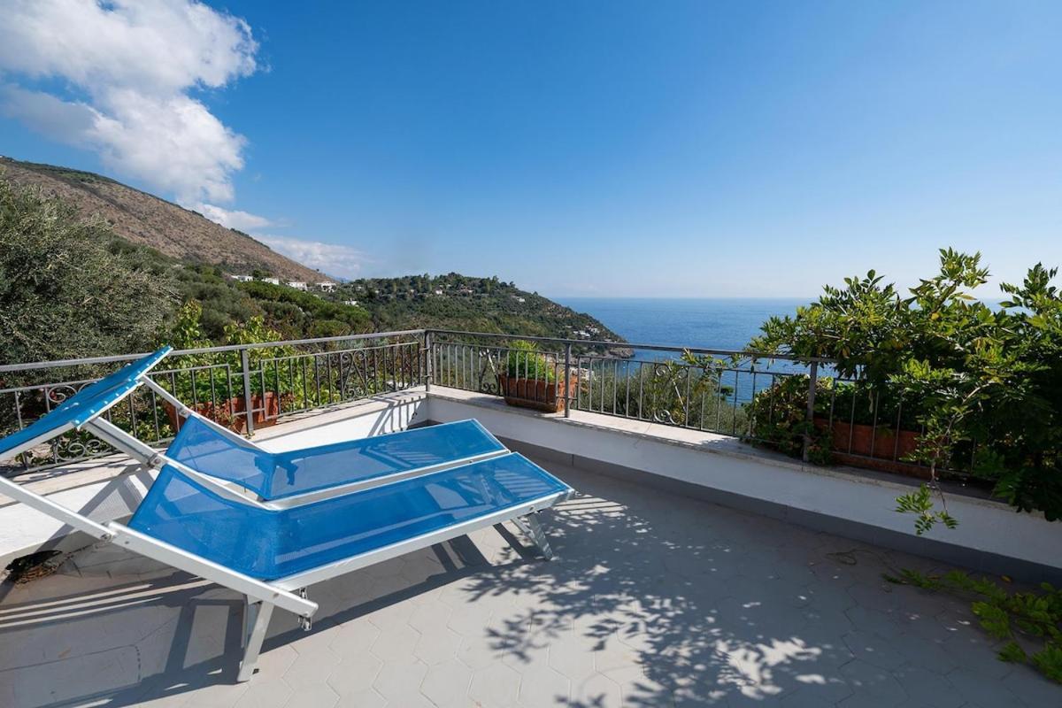 Villa Marinella Close To The Sea With Private Pool Нерано Экстерьер фото