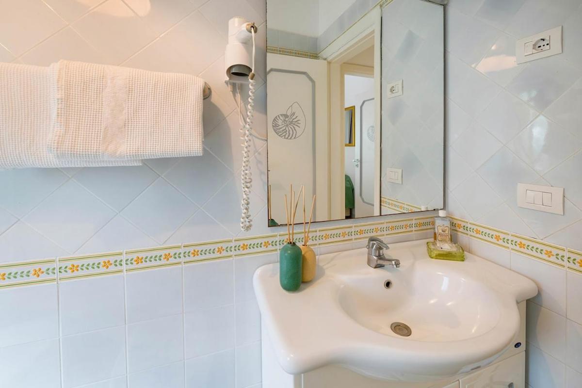 Villa Marinella Close To The Sea With Private Pool Нерано Экстерьер фото